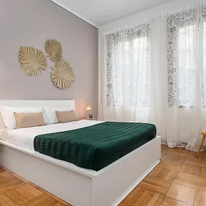 Classbnb - Two 400 Meters From The Duomo , Milan Italie